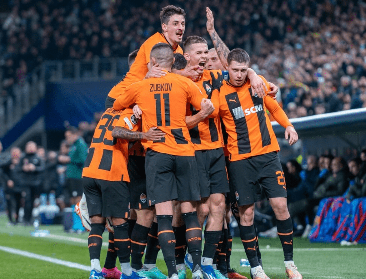 九游体育官网-莱万多夫斯基9分钟5球媒体  第1张